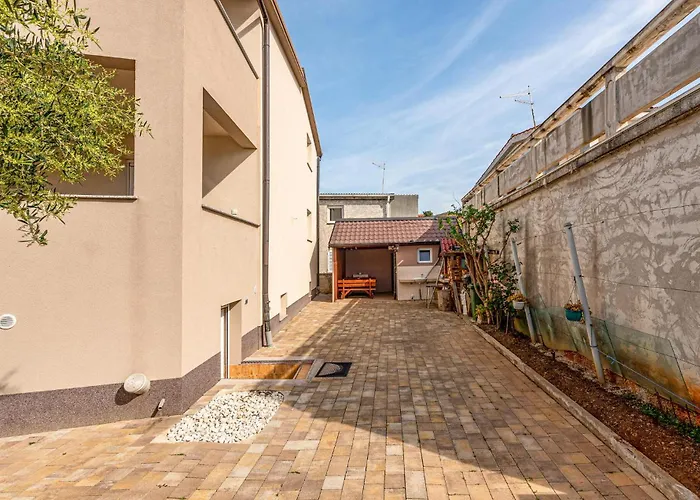 Apartamento 1 Bedroom Amazing In