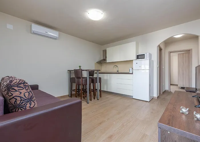 1 Bedroom Amazing In * Vir